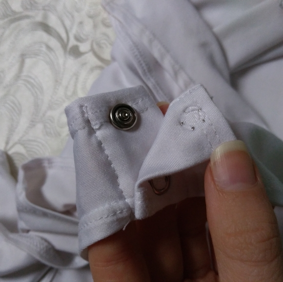 BOGO adorable ruffled white soft spandex body suit - Picture 8 of 8